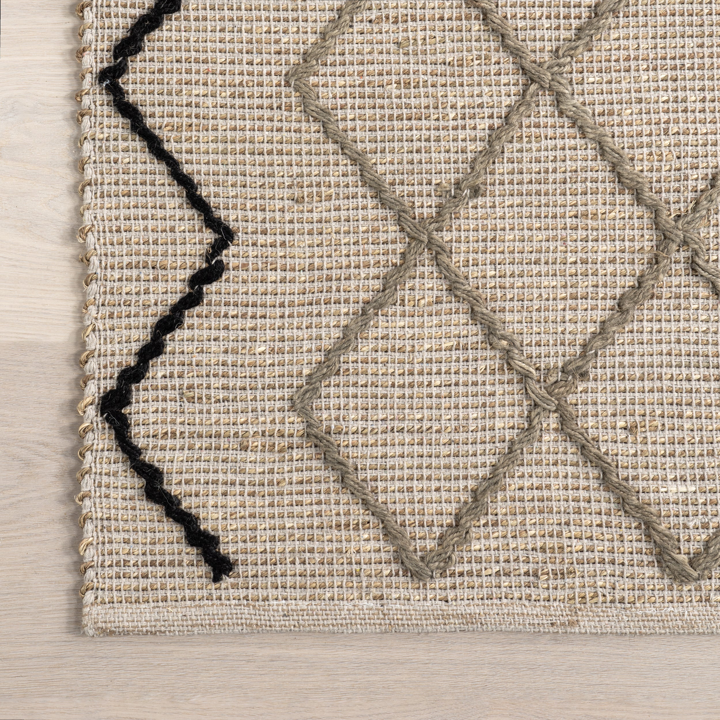 Asa Trellis Seagrass and Jute Blend Area Rug - Image 5