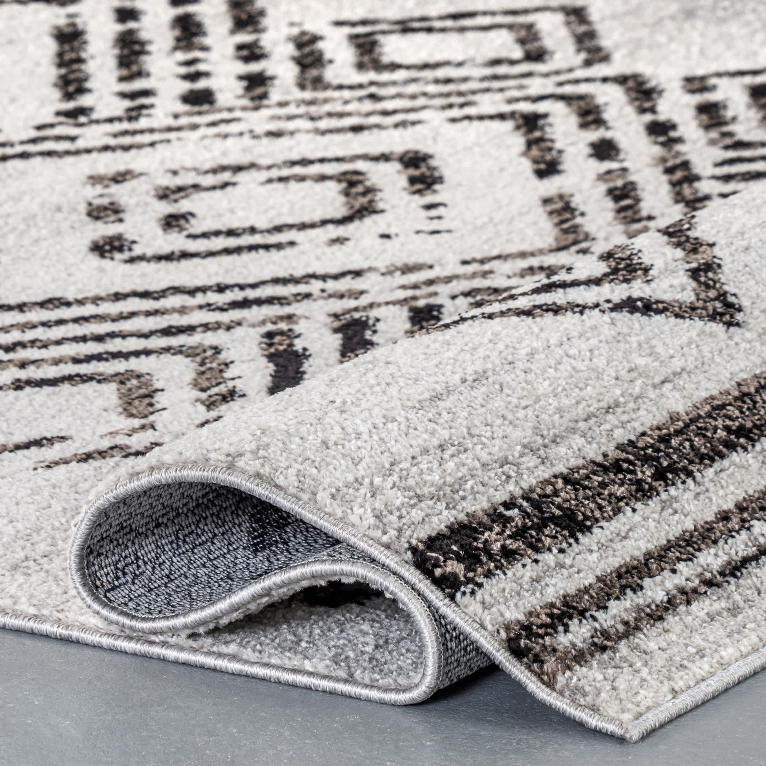 Merri Distressed Geometric Cotton Blend Area Rug - Image 4