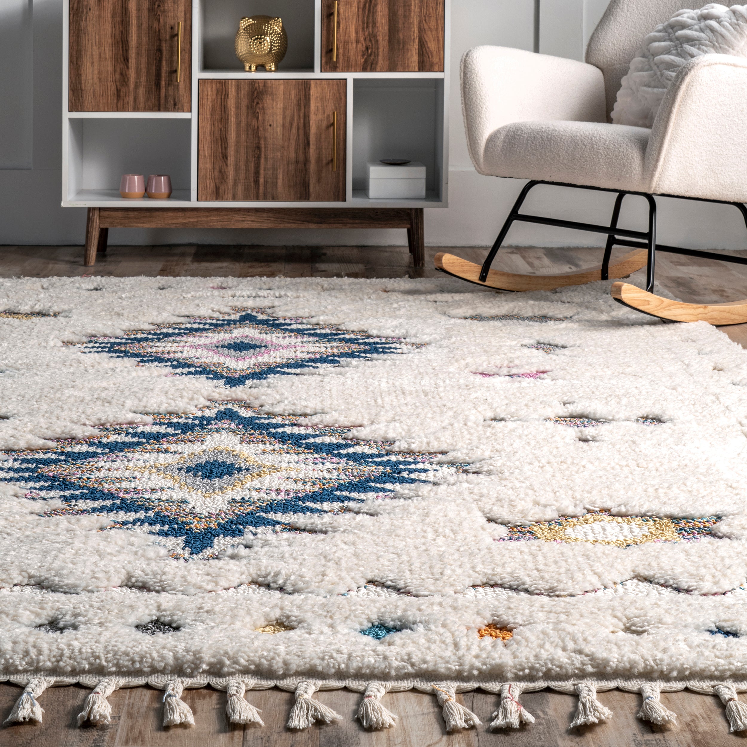 Jocelyn Tribal Shag Tasseled Area Rug - Image 19