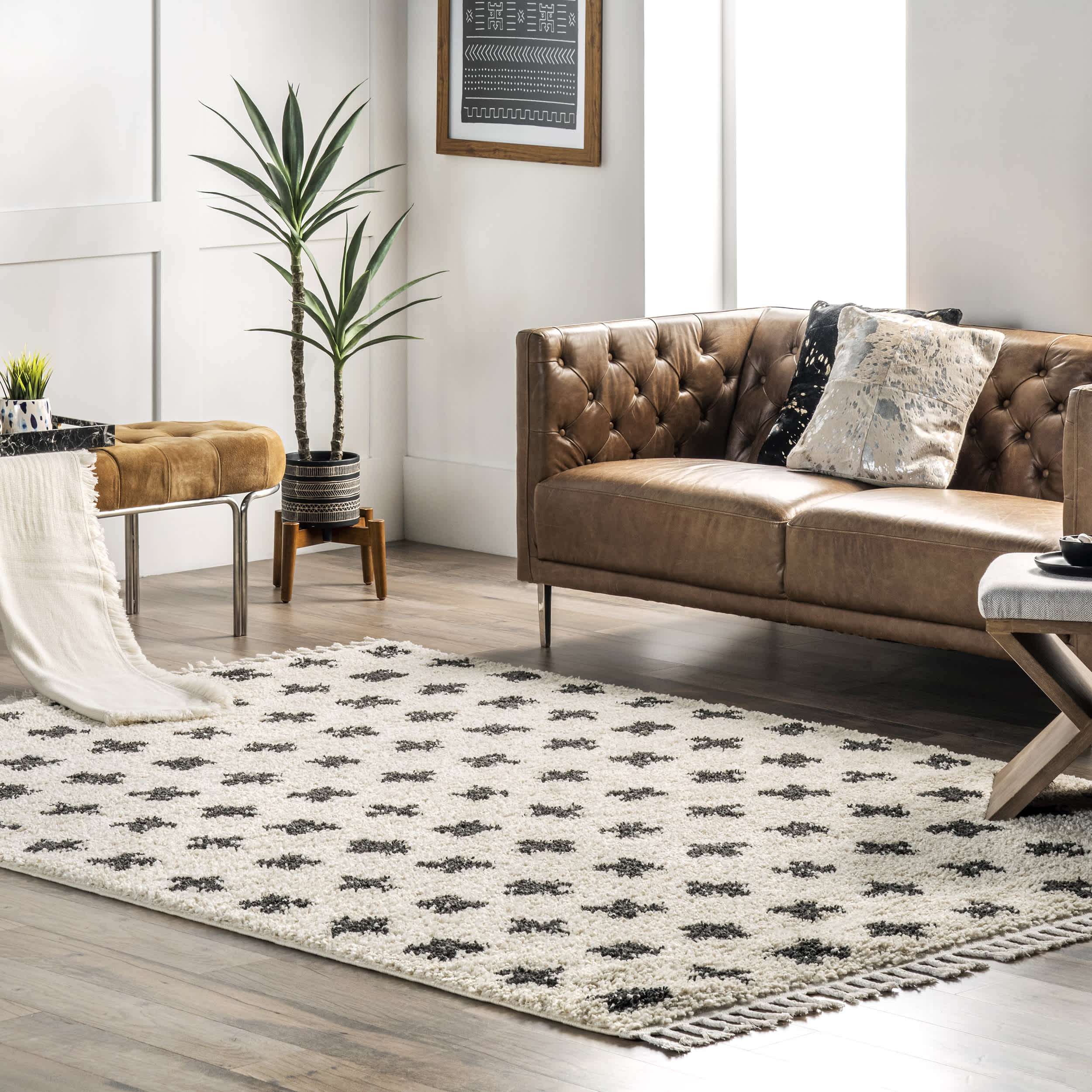 Fatima Cross Cozy Shag Tassel Area Rug - Image 2